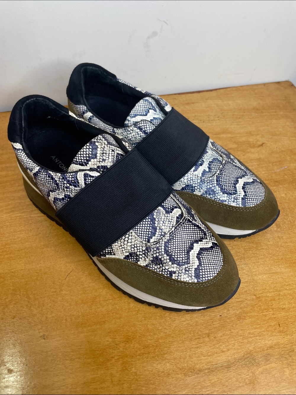 ANTONIO MELANI Olive, Navy & Black Snake-Print Slip-On Sneakers. Size 7